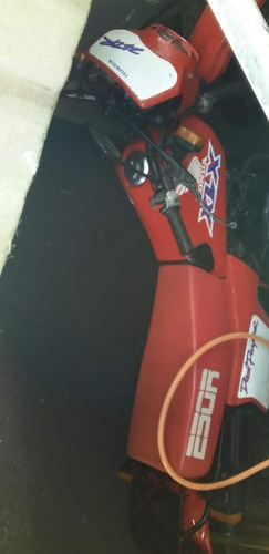 Xlx 250