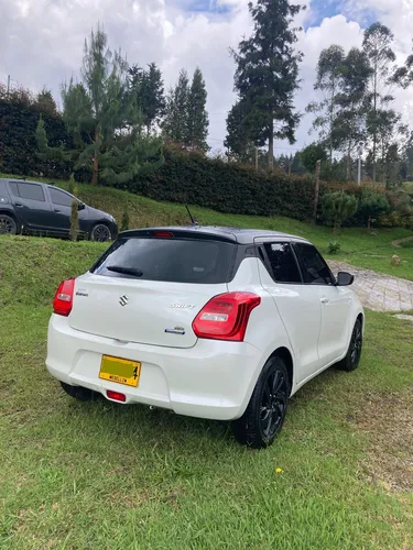 Suzuki Swift 1.2 Hybrid 2Wd