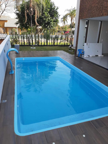 Imagem 4 de 4 de Piscina De Fibra