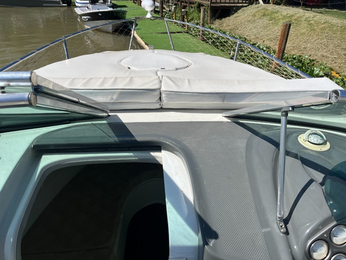Lancha Cuddy Quicksilver 2400 Con Mercruiser 260 Hp Ao 2012