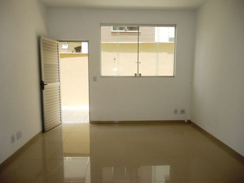Imagem 1 de 8 de Apartamento Com 3 Quartos Para Comprar No Cabral Em Contagem/mg - 9895