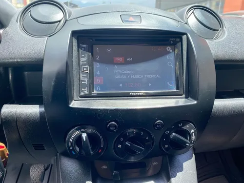 Mazda 2 1.5 Hb Mt