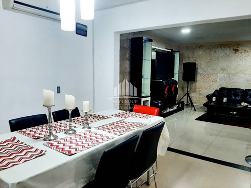 Imagen 4 de 27 de Armando Ortunio Hermoso Townhouse Bonaventure Home