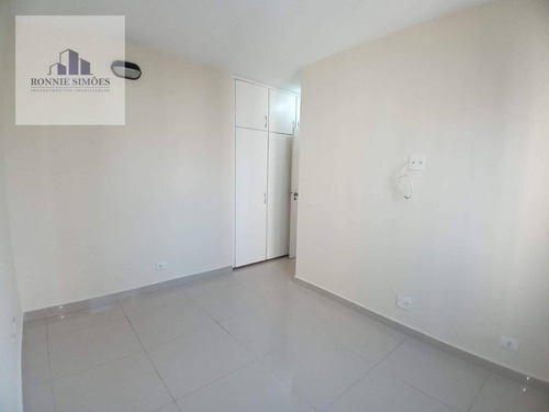 Imagem 11 de 24 de Apartamento À Venda Em Moema, Edifício Califórnia, 3 Dormitórios Sendo 1 Suíte, Sala 2 Ambientes, 1 Banheiro, 1 Vaga Na Garagem, 85 M², São Paulo. - Ap0148