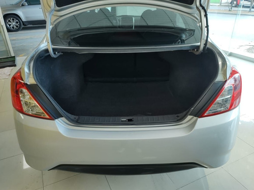 Imagen 14 de 15 de Nissan Versa 2018 1.6 Advance Mt