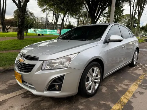 Chevrolet Cruze 1.8 Lt At