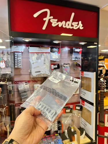 Ponte Fender Standart Telecaster 005 3354 000 Cromada