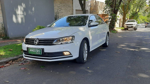 Volkswagen Jetta 2.0 Tsi Highline 211cv Gasolina 4p