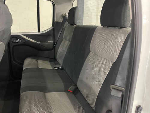 Nissan Frontier Svatk4xa
