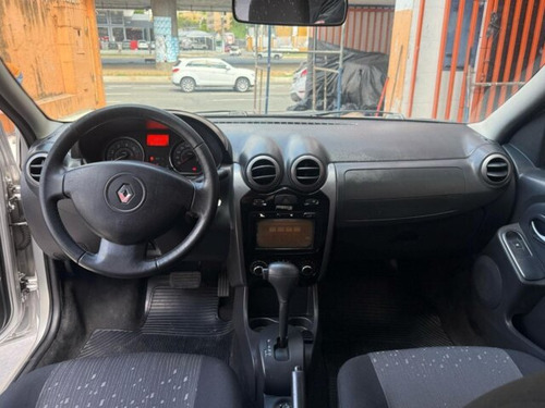 Renault Logan 1.6 EXPRESSION 16V FLEX 4P AUTOMÁTICO