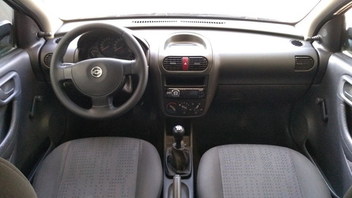 Imagem 8 de 10 de Chevrolet Corsa 2010 1.4 Maxx Econoflex 5p