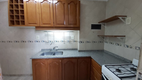 Venta Departamento 3 Ambientes Flores Lavadero