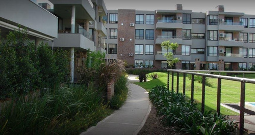 Imagen 15 de 23 de Departamento 3 Amb En Venta Pasionaria San Isidro. Vista A Jardines Y Pileta.