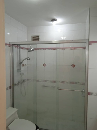 Imagen 13 de 15 de Se Vende Apartamento En Los Samanes