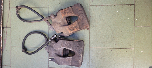 Caliper Delantero Izquierdo Original Bora Golf En Buen Estad