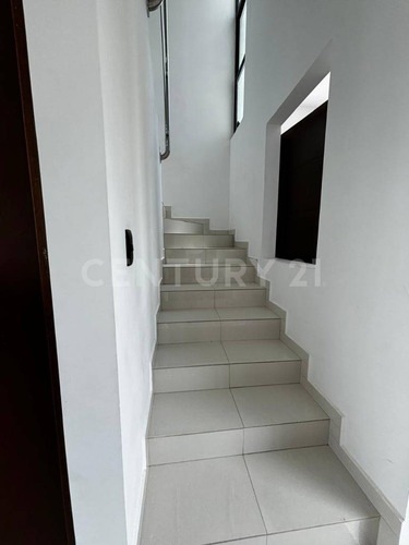 Propiedad Residencial De Lujo En Ocoyoacac