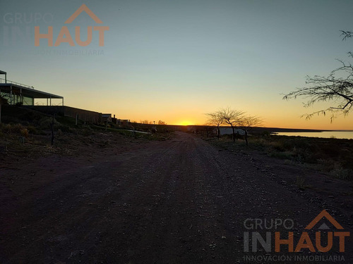 Terreno Con Vista Al Lago Mari Menuco, La Península