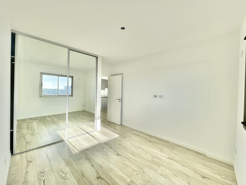 Departamento En Venta En Tigre Centro | Dos Ambientes Al Contrafrente