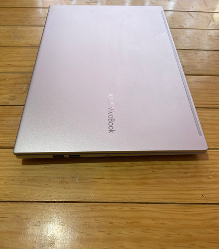 Laptop Asus Vivobookk513ea-oled Corei5gen11th12gbram512gbssd Plateado (Usado)