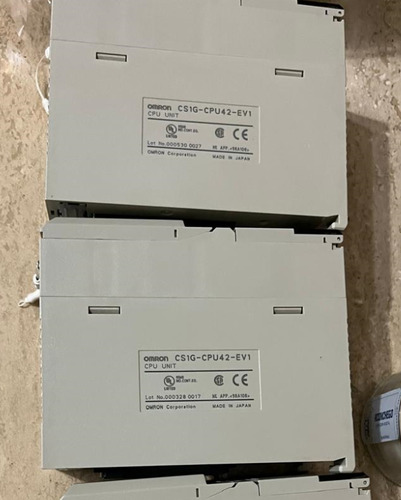 Clp Omron Cs1g-cpu42-ev1 Sysmac + Serial Cs1w-scb21 S/caixa