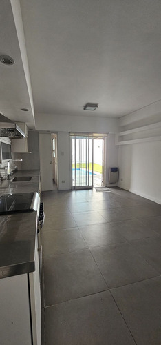 Casa En Venta, Castelar Norte