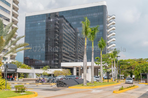 Espectacular Oficina Para Adecuar En Alquielr En Chuao Mls 24-14604 Zr