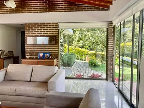 Casa Finca En Guarne Vereda La Clarita
