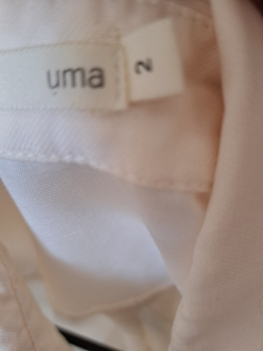 Camisa Úma De Algodón Y Lino . Con Broches Plateados M . Imp (Usado)