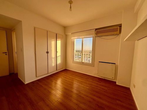 Dpto En Venta 3 Amb En Av. Centenario - Beccar (piso 13)