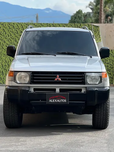 Mitsubishi Montero V11 Vna 2008