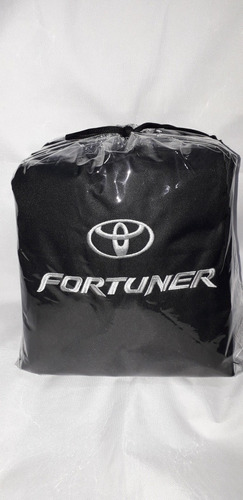 Forros De Asientos Impermeables Toyota Fortuner 2fila 06 20