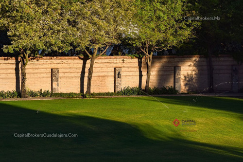 Rancho De Lujo Con Picadero Y Salon De Eventos En El Sur De Zm Guadalajara