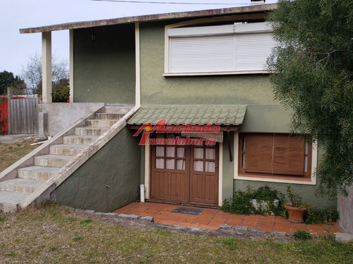 Venta Casa De 3 Dormitorios Con 2 Baños En Jardines De Cordoba - Ref: 5513