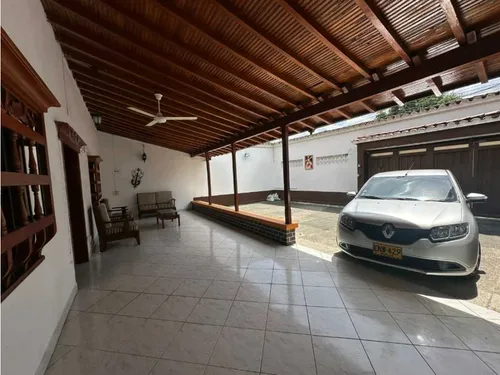 ¡casa De Ensueño En San Jerónimo! Ideal Para Vivir O Invertir