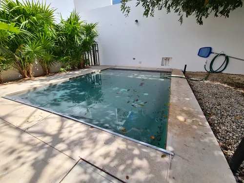Casa En Renta De 3 Recámaras Y Piscina En Privada San José Tulipanes