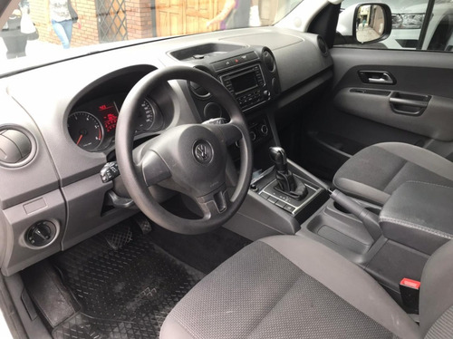 Volkswagen Amarok Trendline 4x4 At!! Financio!! Permuto!!