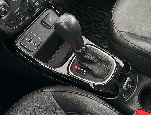 Jeep Compass 2.4 Limited Premium At