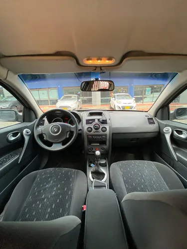 Renault Megane 2 2.0 Odeon