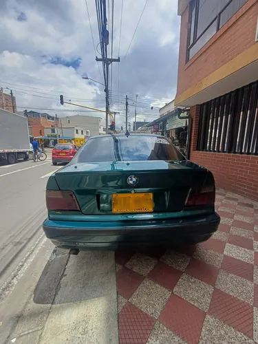 BMW M3 318 is