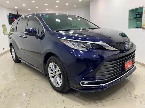 Toyota Sienna 3.5 Limited At