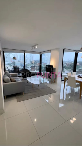 Apartamento En Torre De Categoría 