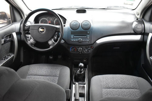 Imagen 10 de 16 de Chevrolet Aveo 1.6 Lt Manual 2009 Rpm Moviles