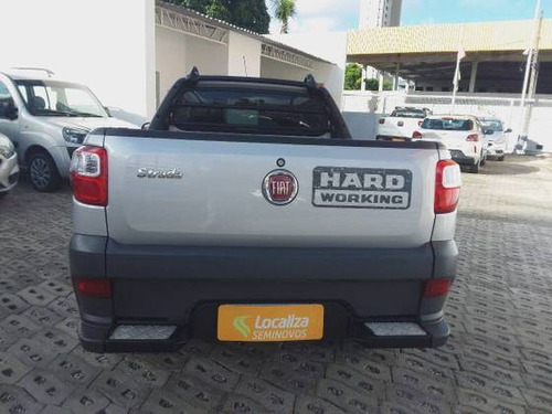 Imagem 2 de 9 de Fiat Strada 1.4 Mpi Hard Working Cs 8v Flex 2p Manual
