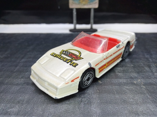 Hot Wheels Corvette Zr-1 1988 Vintage Escala 1:64 Usado 