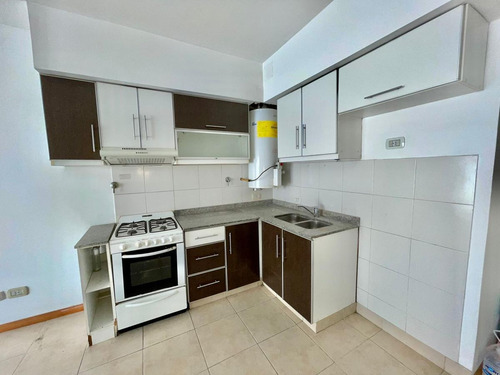Imagen 4 de 17 de Departamento - Saavedra