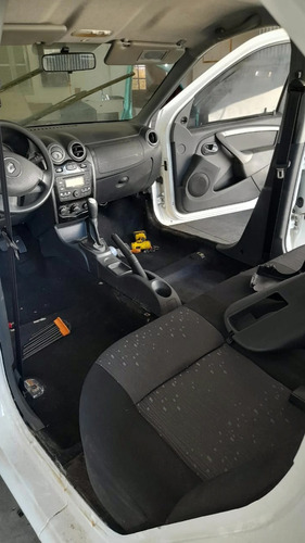 Renault Logan 1.6 16v Expression Hi-flex Aut. 4p