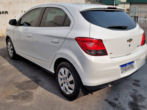Imagem 5 de 10 de Chevrolet Onix 1.4 Mpfi Lt 8v Flex 4p Manual
