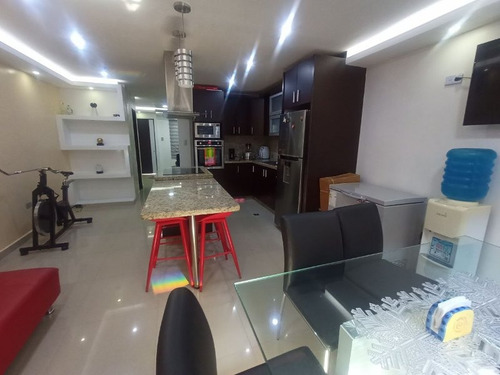 Town House En Conjunto Residencial Villa Florencia 2, Tazajal, Naguanagua. Foth- 426 Fg