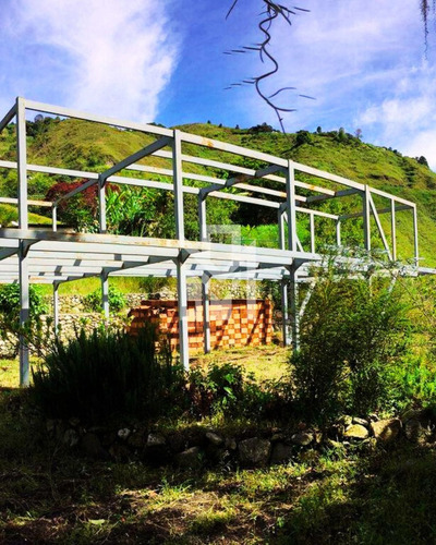 Terreno En Venta Ubicado En San Mateo, Estado Mérida (ca)