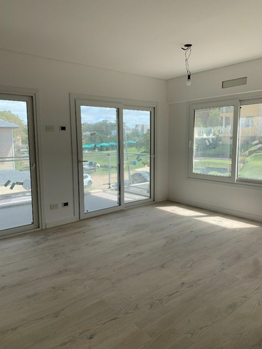 Imagen 3 de 7 de Valeria Del Mar Venta De Departamentos Desde El Pozo Frente Al Mar